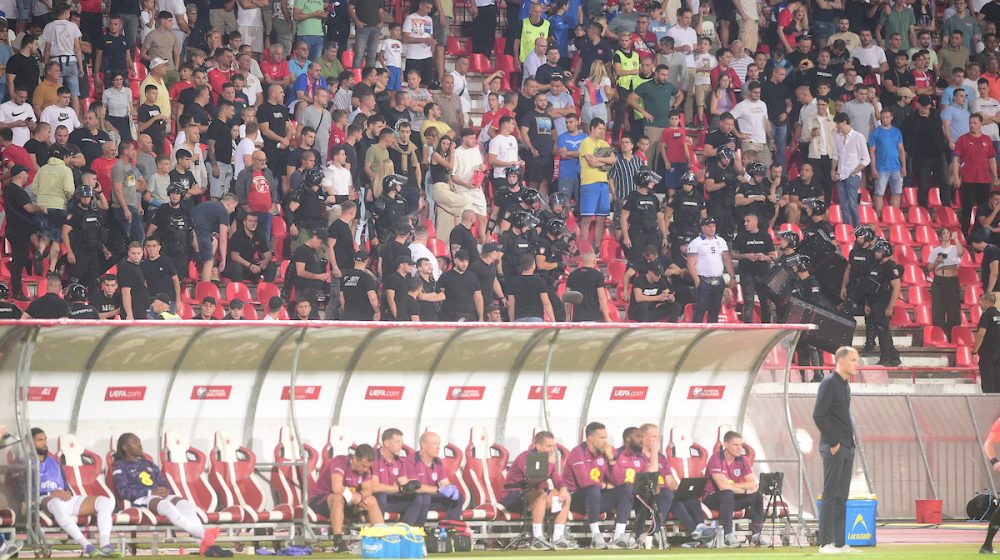 Srbija - Engleska, huligani