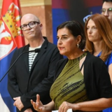 Ko je Vula Ceci, kopredsednica Evropske zelene partije, koju je Vučić nazvao ološem i zapretio krivičnim gonjenjem? 10