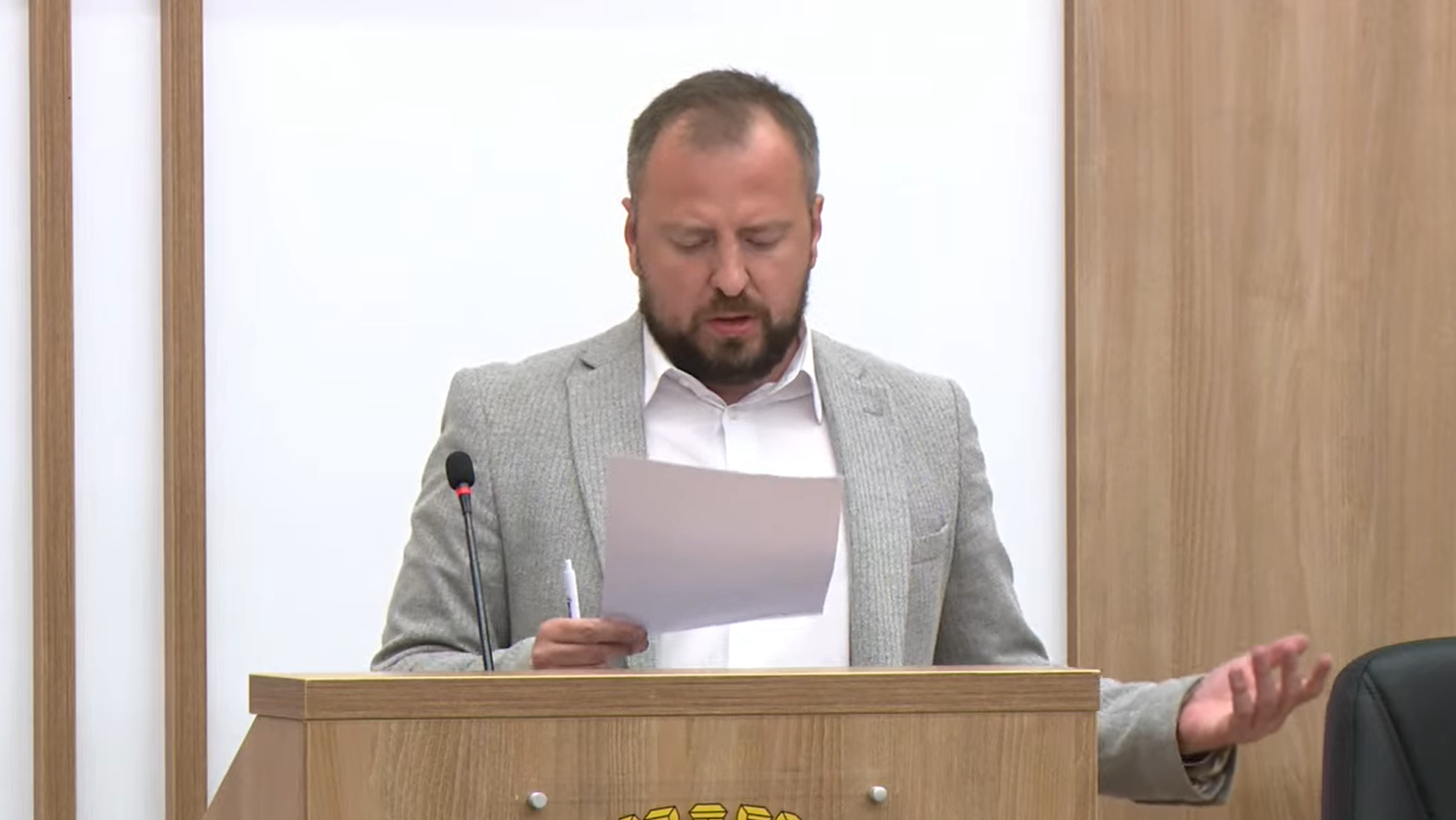 Sednica Skupštine grada Beograda - Branko Kockica dao ostavku, usvojeni rebalansi programa poslovanja više javnih preduzeća (FOTO) 10 Sednica Skupštine grada Beograda - Branko Kockica dao ostavku, usvojeni rebalansi programa poslovanja više javnih preduzeća (FOTO) 10