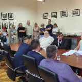 Ministarstvo prosvete uvelo privremene mere u Vazduhoplovnu akademiju, u školu stigla policija 6