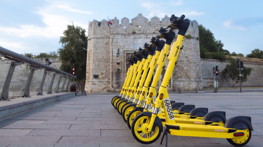 Yandex Go pokrenuo iznajmljivanje električnih trotineta u Nišu 1