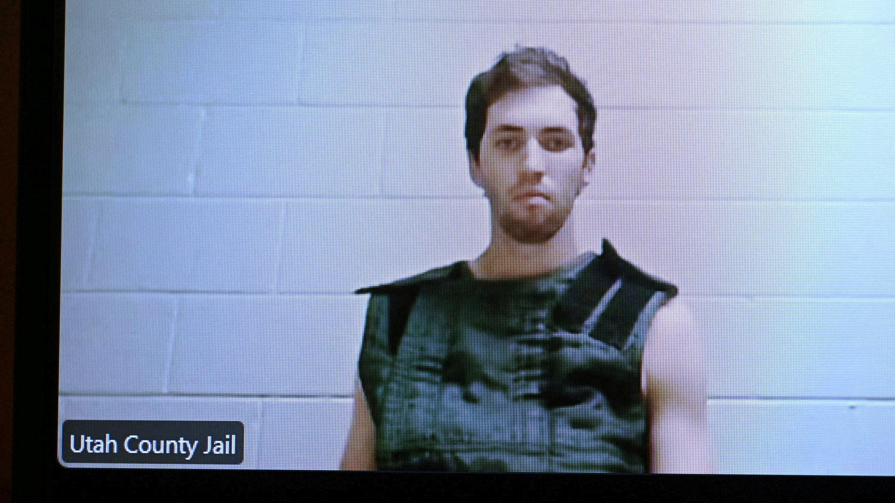 Ubistvo Čarlija Kirka: Tužioci traže smrtnu kaznu za optuženog Tajlera Robinsona 1 tajler robinson, optuženi za ubistvo čarlija kirka, ubistvo čarlija kirka, charlie kirk