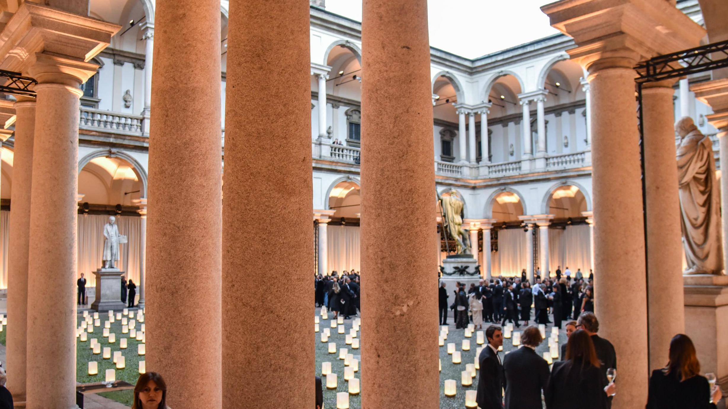 Holivudske zvezde na poslednjoj Armanijevoj reviji u Milanu 10 revija