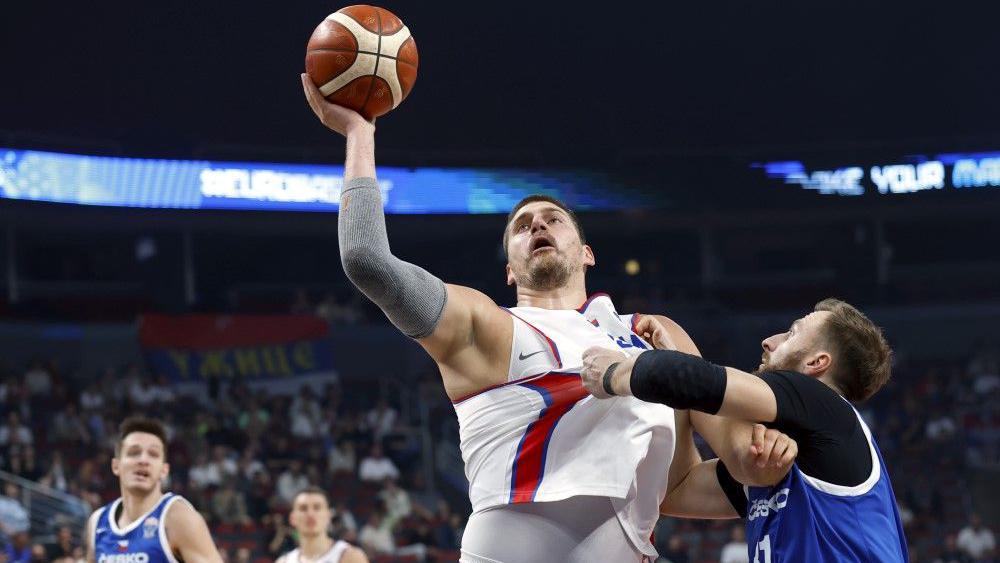 Evrobasket, 6. dan: Srbija protiv Turske za pol-poziciju, Nemci na 60+ protiv Britanaca 1 nikola jokić u meču protiv češke