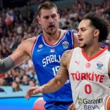 Drama u Rigi pripala Turskoj, Srbija na Finsku u osmini finala, brine povreda Avramovića 4