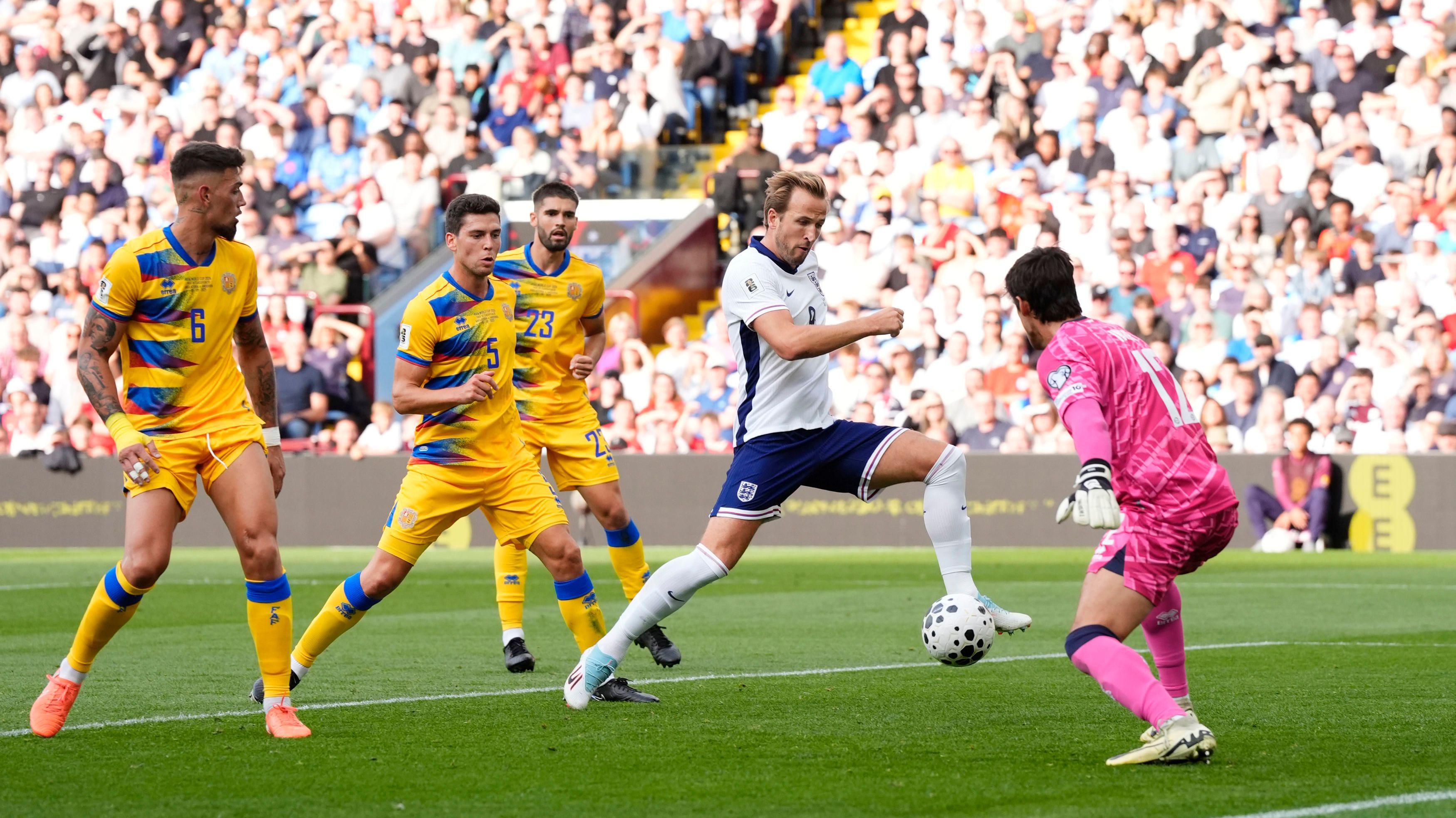 Srbija - Engleska: Tuhel pričao o „srpskim sportistima svetske klase" 6 hari kejn, napadač engleske reprezentacije hari kejn