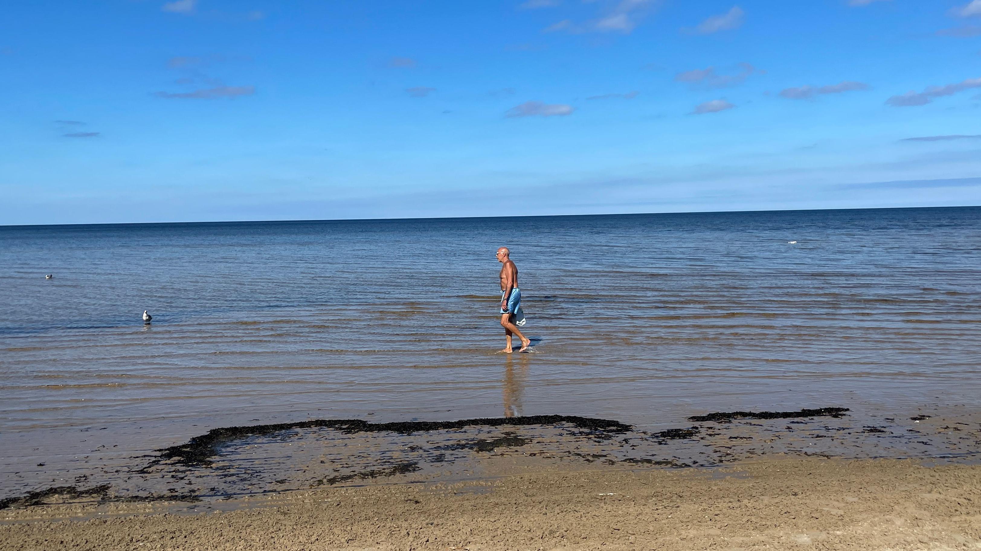 Razglednica Rige: Secesija, zaliv i pijaca 15 Riški zaliv je plitak, a najveća dubina iznosi oko 54 metara