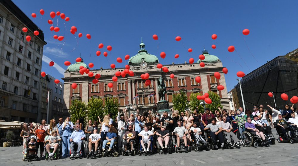 Bolest koja menja život cele porodice: U Srbiji obeležen Svetski dan Dišenove mišićne distrofije 1