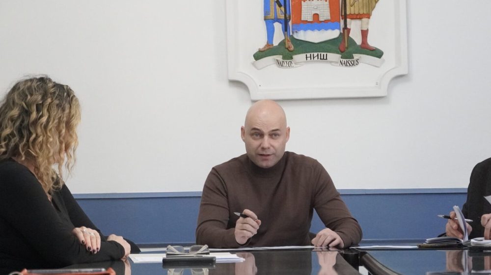 Koalicija oko SNS izgubila većinu u Skupštini grada Niša: Glasalo se, ipak, bez problema jer nisu došli svi odbornici "opozicije" 1