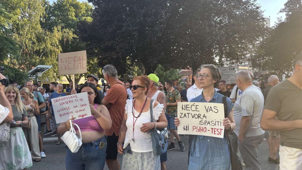 Dragoslav Pavlović ostaje na funkciji: Ko je iz opozicije glasao u korist niškog gradonačelnika, a ko nije potpisao inicijativu za smenu? 4