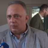 (VIDEO) Predsednik Skupštine Niša u pratnji opozicije i medija dao urin za test na drogu 4