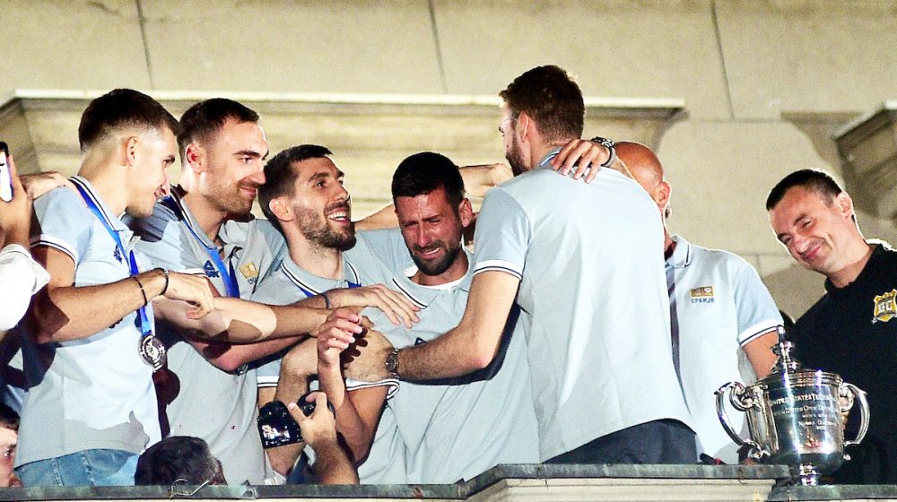 Novak Đoković, Bogdan Bogdanović i košarkaši Srbije