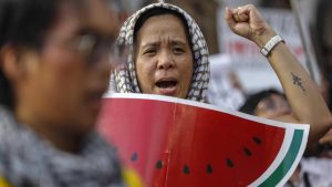 Simbol lubenice postao je sveprisutan na propalestinskim marševima širom sveta. I ne samo tamo, nego i u postovima na društvenim platformama u kojima se pruža podrška palestinskoj nezavisnosti, a zastupljen je i u umetnosti.