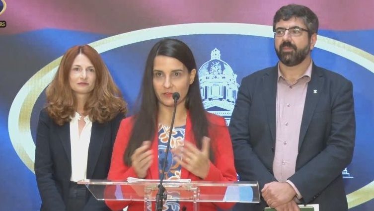 Austrijska poslanica u Beogradu: Vučiću, prestani sa represijom odmah 1