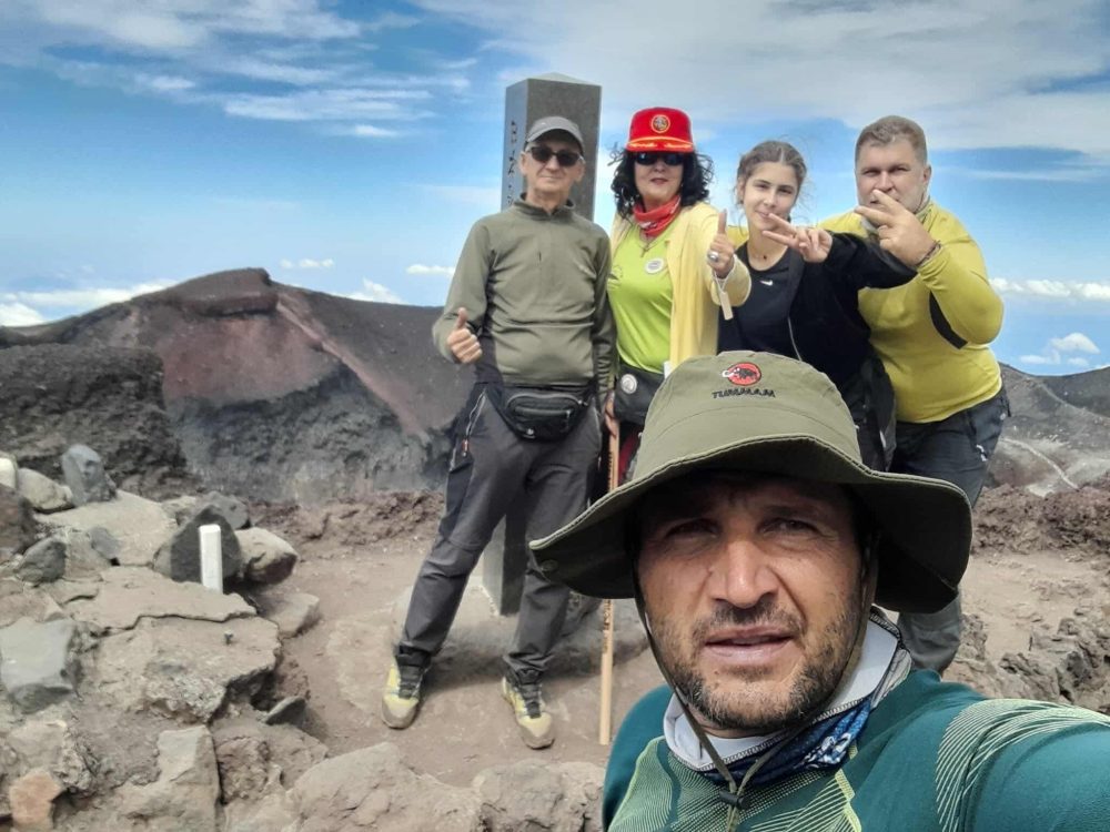 Planinari iz Srbije i Hrvatske osvojili krovove Japana i Južne Koreje: Desetočlana družina na mitskoj planini Fudži 2