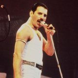 Bio je najveći pevač ikada: Od fanova se oprostio sa samo tri reči 1