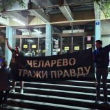 Protestna kolona u Novom Sadu krenula do zgrade suda u znak podrške uhapšenima 8