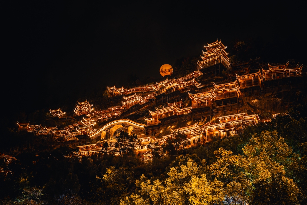 Ova očaravajuća dolina zapravo je „najopasnija turistička destinacija na svetu“ 3 Ova očaravajuća dolina zapravo je „najopasnija turistička destinacija na svetu“ 2