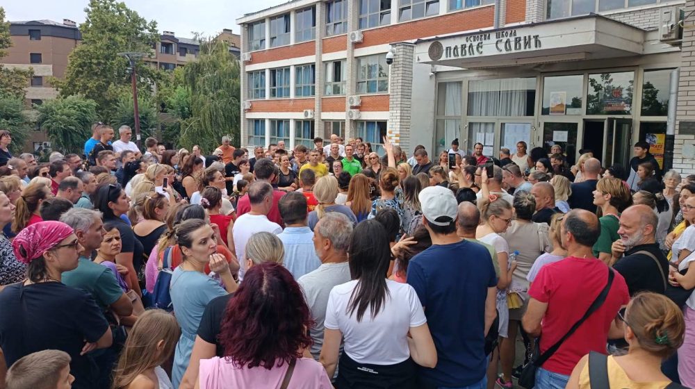 Roditelji demantuju ministra prosvete: V. d. direktor OŠ "Pavle Savić" nije bio žrtva terora 1