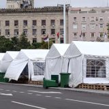 Novi šatori ispred Doma Narodne skupštine uoči sutrašnje sednice 2
