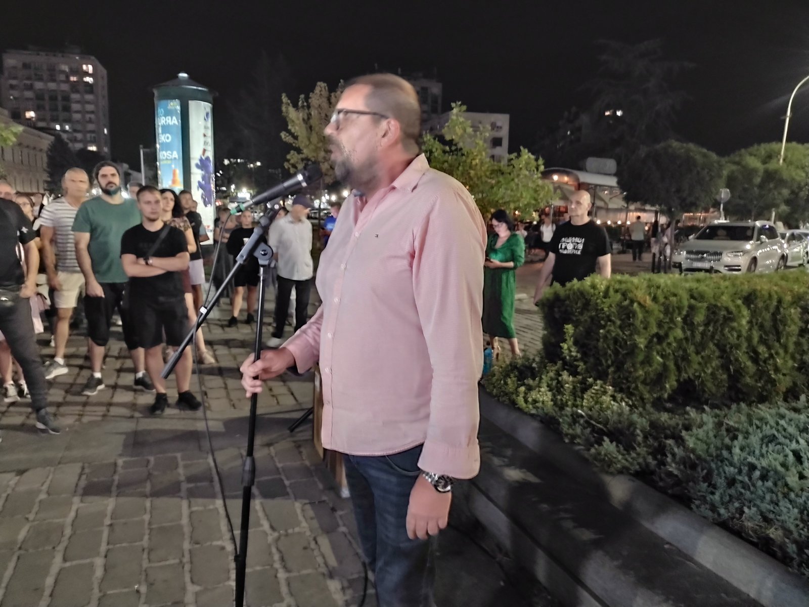 Da vratimo obraz obrazovanju i odbranimo prosvetu: Završen protest podrške profesorima Druge gimnazije u Kragujevcu 2