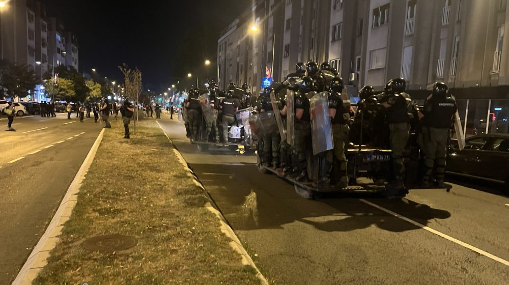 Profesorka novosadskog PMF: Analiza studenata nedvosmisleno pokazala da je policija koristila zabranjeni CN gas 1