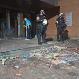 Burna politička noć u Srbiji: Šta se sve dešavalo? 1