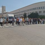 Gimnazijalci i građani blokirali raskrnicu kod Banovine u Novom Sadu 3