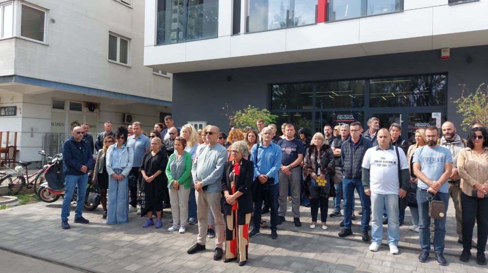 Radnici PIO fonda u Novom Sadu pod pritiskom zbog 16 minuta tišine: "Prete nam smanjenjem plata i otkazima" 1