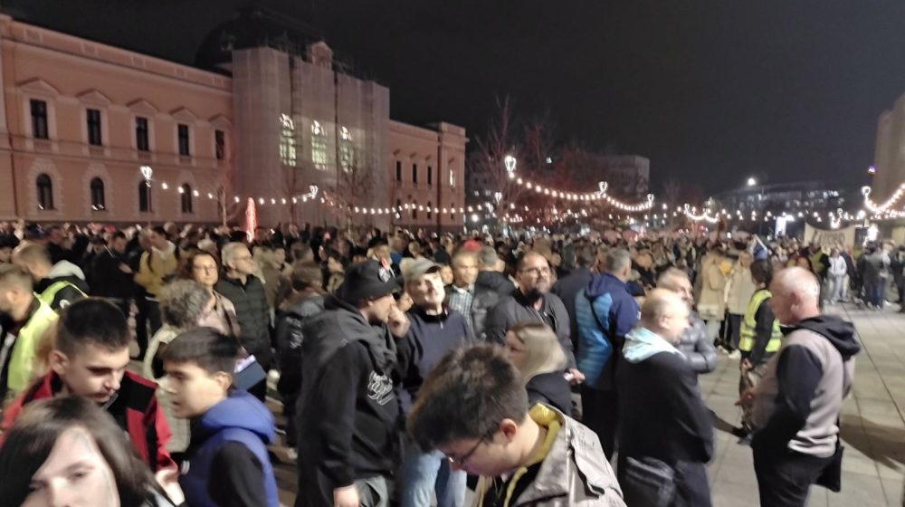 Mladi ove države grade mostove, a ne zidove: Kragujevčani dočekali pešake iz Novog Pazara 1