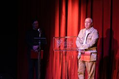 Breht je aktuelan jer se mi nismo promenili: Monodramom iz Italije „Pet teškoća u pisanju istine” otvoren 20. Joakimfest u Kragujevcu (FOTO) 2