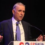 Srbija centar: Beskičmena srpska spoljna politika se svela na bežanje iz sale Generalne skupštine UN tokom glasanja za rezoluciju o vraćanju ukrajinske dece iz Rusije 4