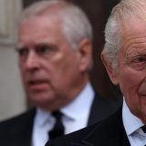 Endru ostaje bez titule 'princa', seli se iz doma u Vindzoru 4