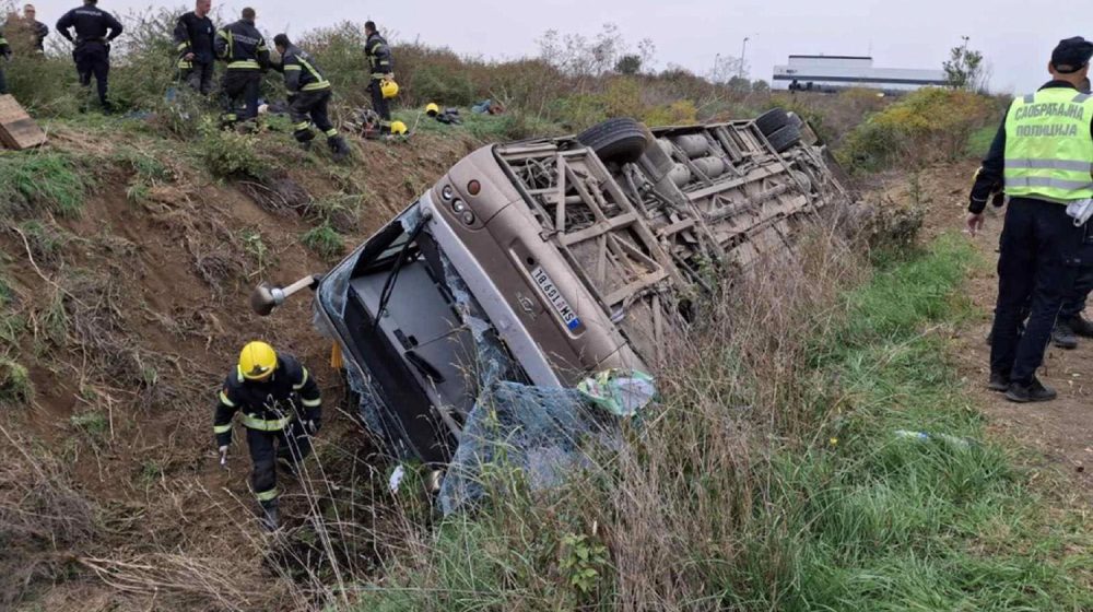MUP otkrio 67 prekršaja prilikom nadzora firme čiji se autobus prevrnuo kod Sremske Mitrovice 1