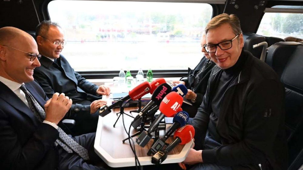 Vučić pompezno otvorio prugu do Subotice, a šest stanica još uvek nije u funkciji 1