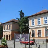 Đaci u blokadi, nastavnici najavili štrajk: Šta se događa u pančevačkoj Gimnaziji “Uroš Predić”? 4