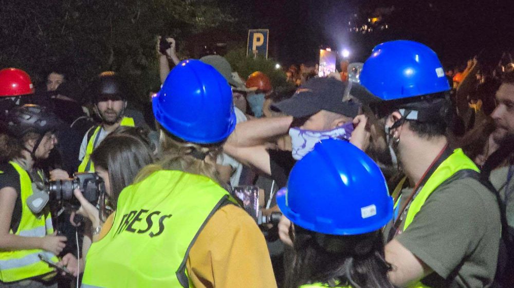 Stručnjaci UN: Srbija mora da zaustavi napade na novinare, Vlada da okonča nekažnjivost počinilaca 9