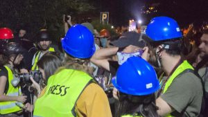 Od 1. novembra 2024. godine, medijski radnici u Srbiji bili su žrtve najmanje 89 fizičkih napada, pokazali su podaci međunarodne organizacije Reporteri bez granica (RSF).