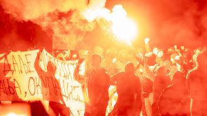 "Fašistička crna komedija 'Nevolje sa Turcima' ima jasan Vučićev potpis": Sagovornici Danasa o dešavanjima u Podgorici 27