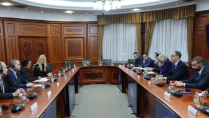 Misija Međunarodnog monetranog fonda (MMF) saopštila je danas da je sa vlastima Srbije postigla sporazum u okviru druge revizije tekućeg nefinansijskog aranžmana (Instrument za koordinaciju politika-PCI), koji treba da odobri Izvršni odbor MMF-a.