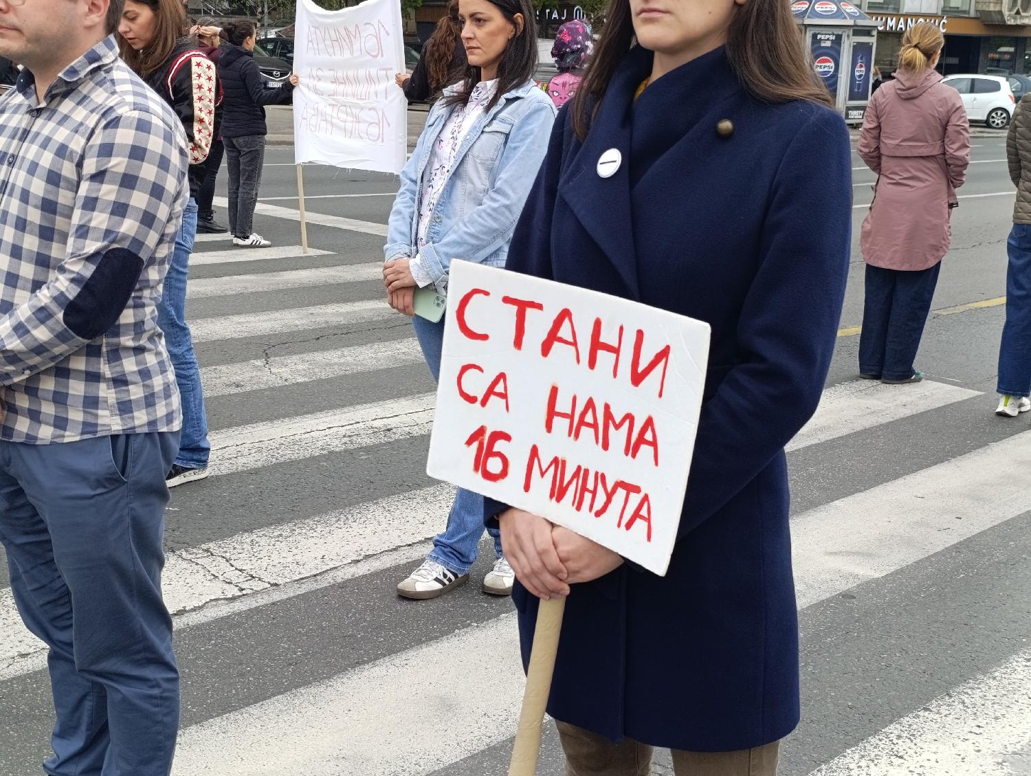 Više lokacija širom Srbije: Gde se danas održavaju skupovi povodom 11 meseci od pada nadstrešnice? 2 Više lokacija širom Srbije: Gde se danas održavaju skupovi povodom 11 meseci od pada nadstrešnice? 2