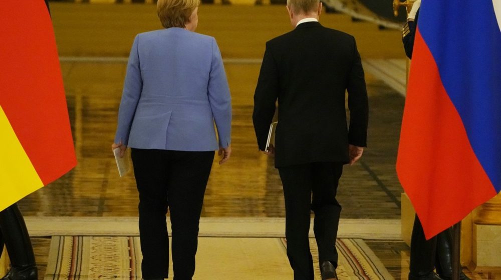 "Merkel se uklopila u narativ Kremlja": Zašto bivša kancelarka Nemačke odbija da se suoči sa problematičnom zaostavštinom? 1