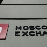 "Potop na ruskoj berzi": Moskovski tajms o prvim efektima sankcija SAD Rosnjeftu i Lukoilu 4