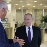 (VIDEO) Specijalni izaslanici Trampa i Putina stigli u Kremlj: Danas je važan dan za svet 5