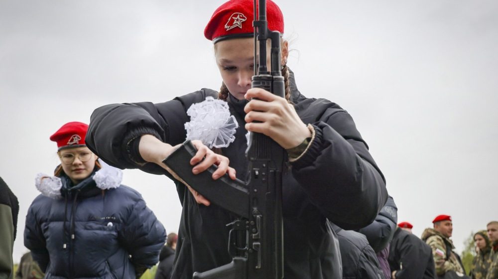 Ruski novinari pojašnjavaju novi zakon FSB-a: Zašto se ruski špijuni plaše dece? 1