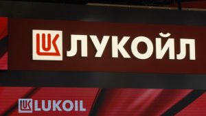 Ukrajina napala rusko naftno polje Lukoil-a 7 Lukoil