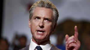 "On je kugla za rušenje": Njusom, Haris ili Tramp (neustavno) treći put? 1