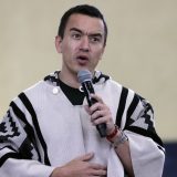 Ko je Daniel Noboa, predsednik Ekvadora, na čije je vozilo pucano? 6