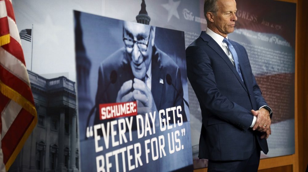 Nadmašili blokadu iz mandata Bila Klintona: Zašto Tramp, "svetski majstor dogovora", ne obraća pažnju na zastoj svoje vlade? 1