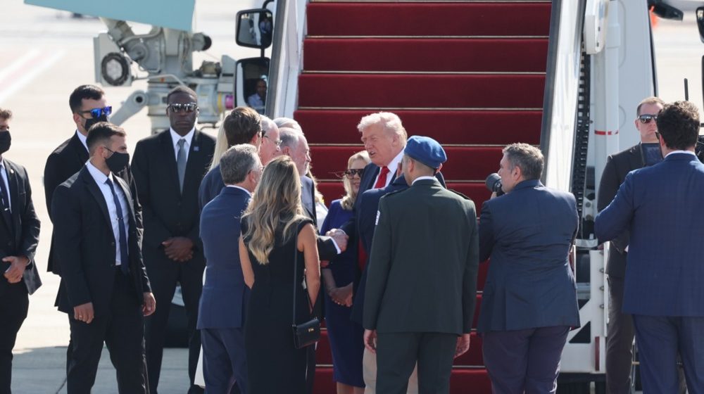 Iz Izraela Tramp putuje u Egipat na samit 20 svetskih lidera o miru na Bliskom istoku: Evo ko učestvuje a ko ne 1